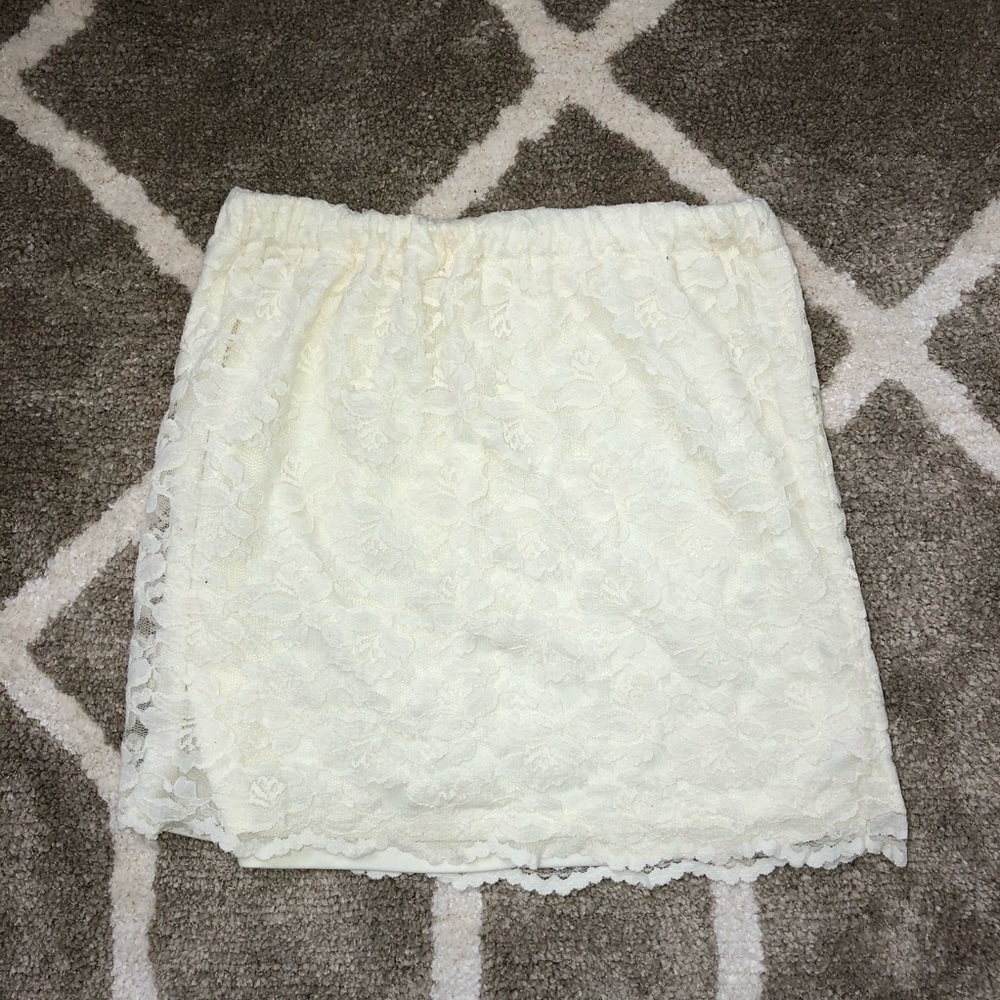 Forever 21 Off White Floral Skirt